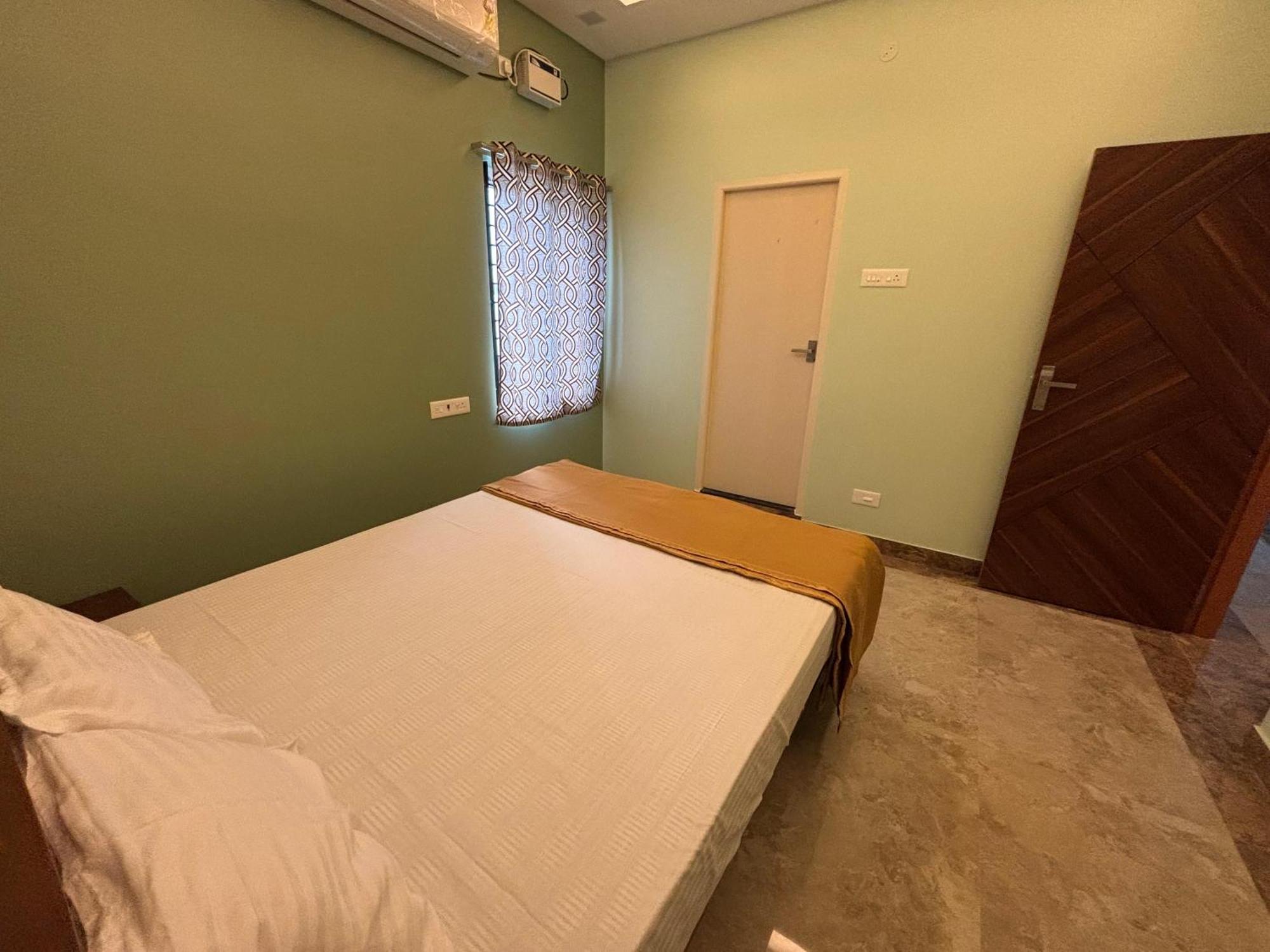 Srirangam Nandavanam Service Apartments Tiruchirappalli Exteriér fotografie