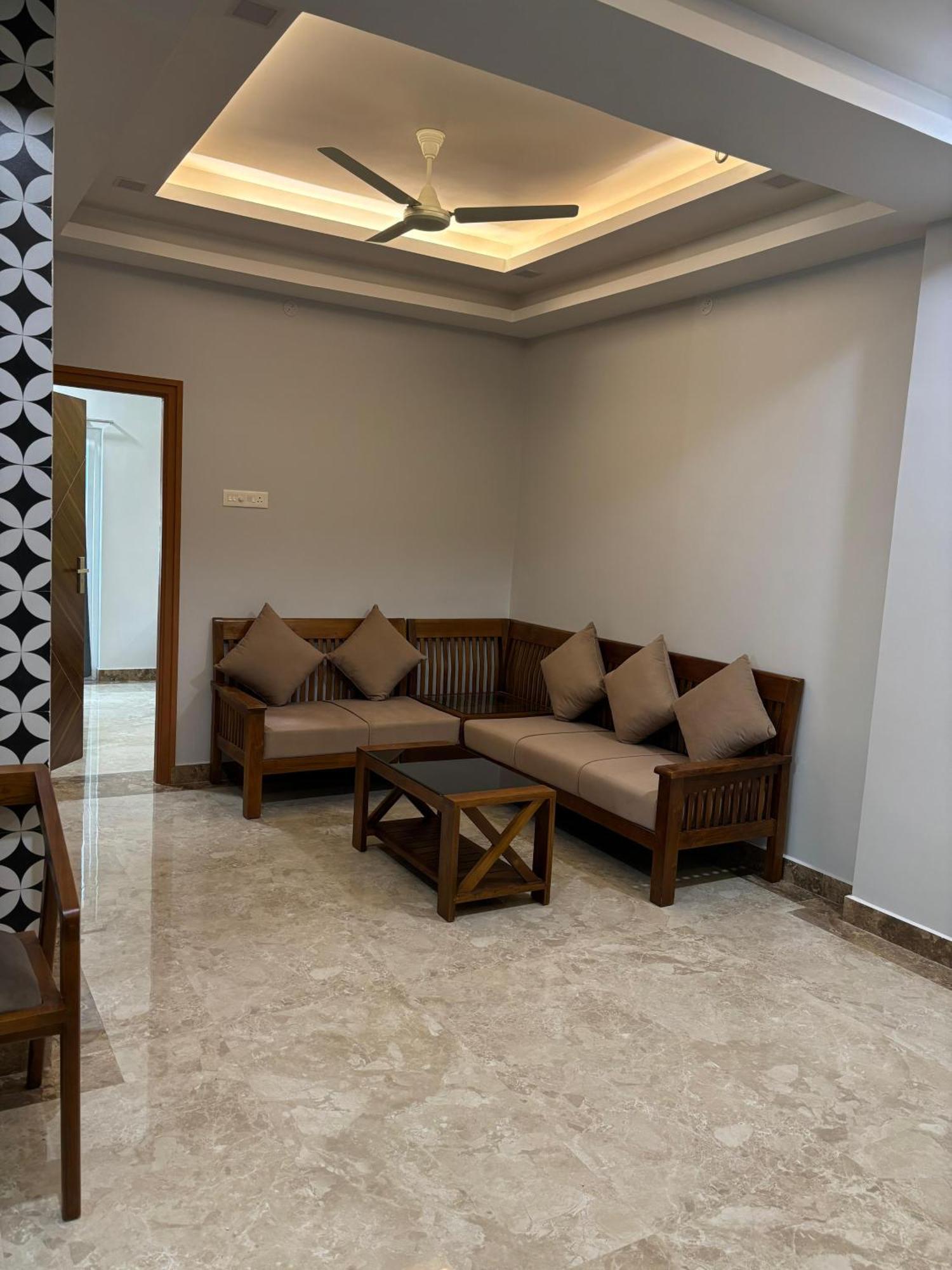 Srirangam Nandavanam Service Apartments Tiruchirappalli Exteriér fotografie