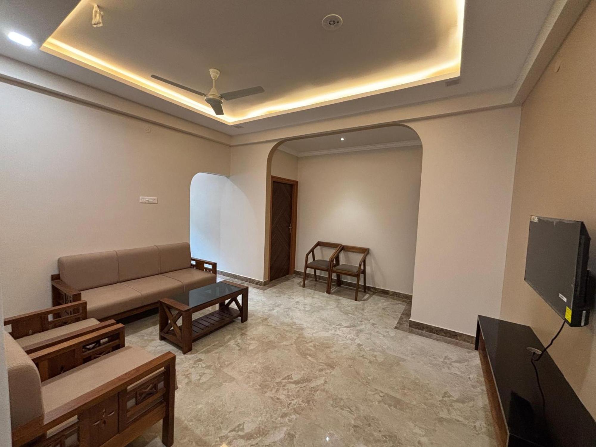 Srirangam Nandavanam Service Apartments Tiruchirappalli Pokoj fotografie