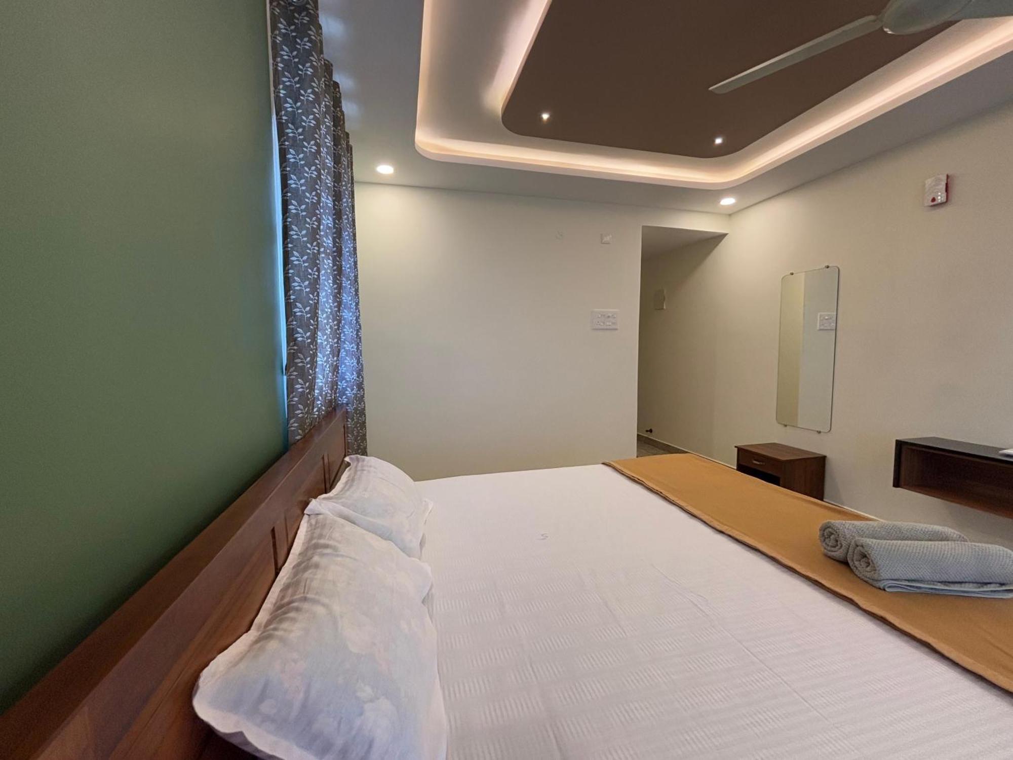 Srirangam Nandavanam Service Apartments Tiruchirappalli Exteriér fotografie