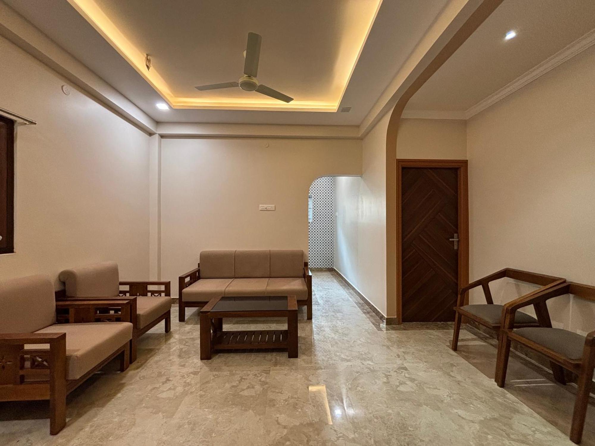 Srirangam Nandavanam Service Apartments Tiruchirappalli Exteriér fotografie